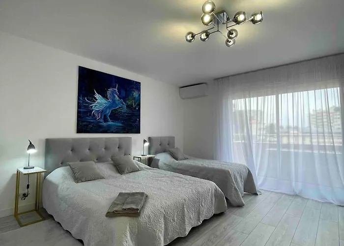 Special Grand Prix Sweet Studio Border Monaco Witth Parking Beausoleil